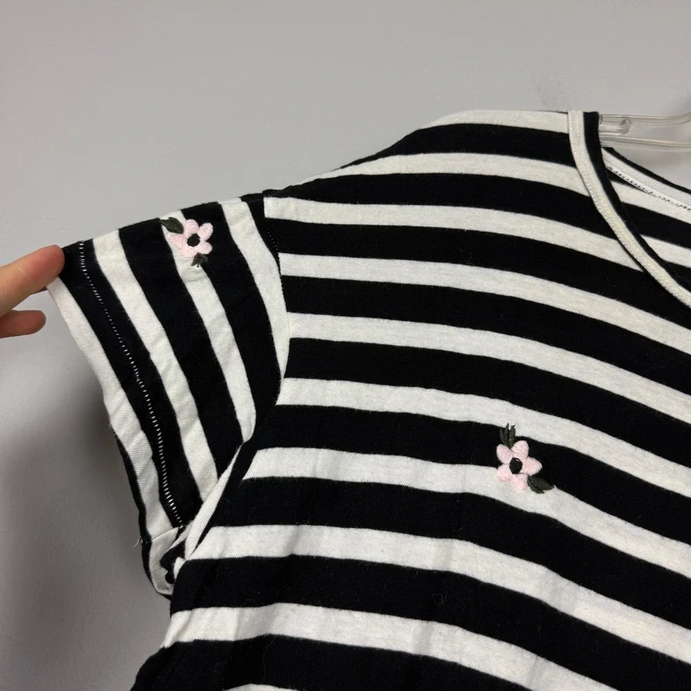The Great Striped Flower Embroidered Cotton Tee - Picture 3 of 5